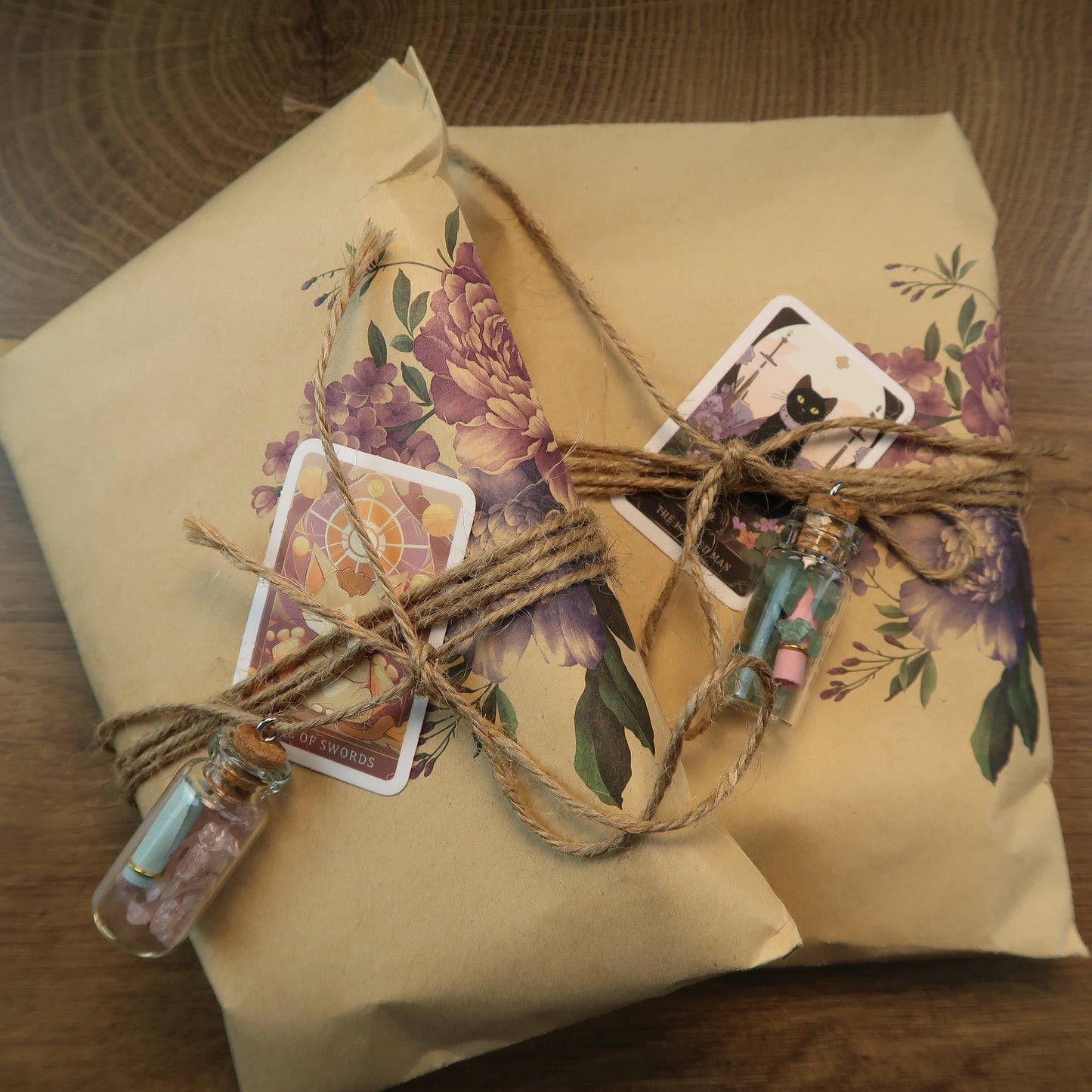MYSTERY ORACLE & TAROT DECK