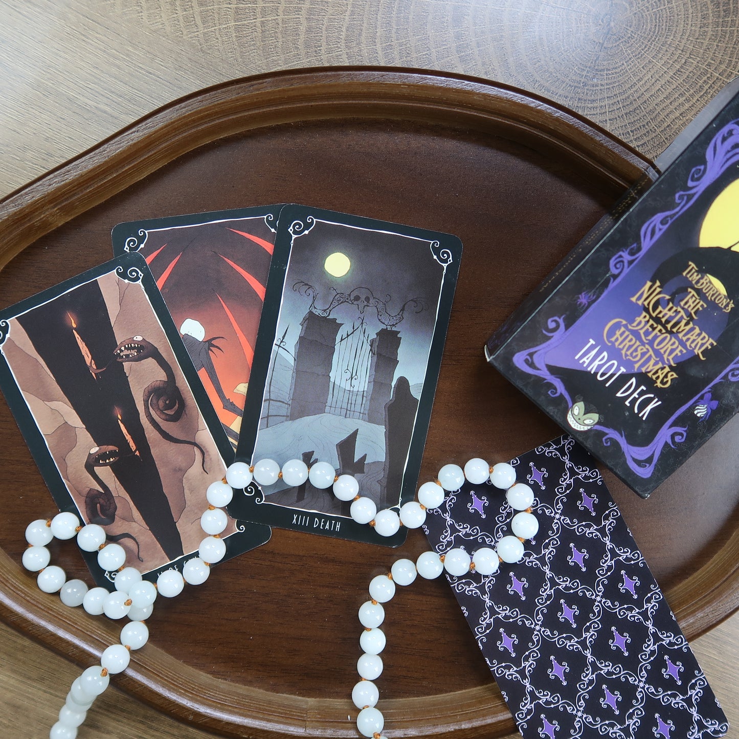 Nightmare Before x-mas Tarot Deck